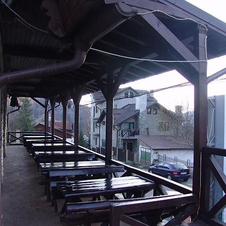 Magic Club Hotel Busteni Exterior photo