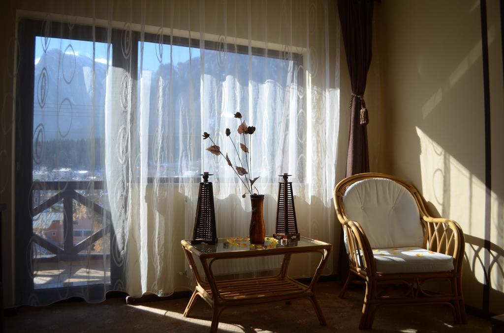Magic Club Hotel Busteni Room photo